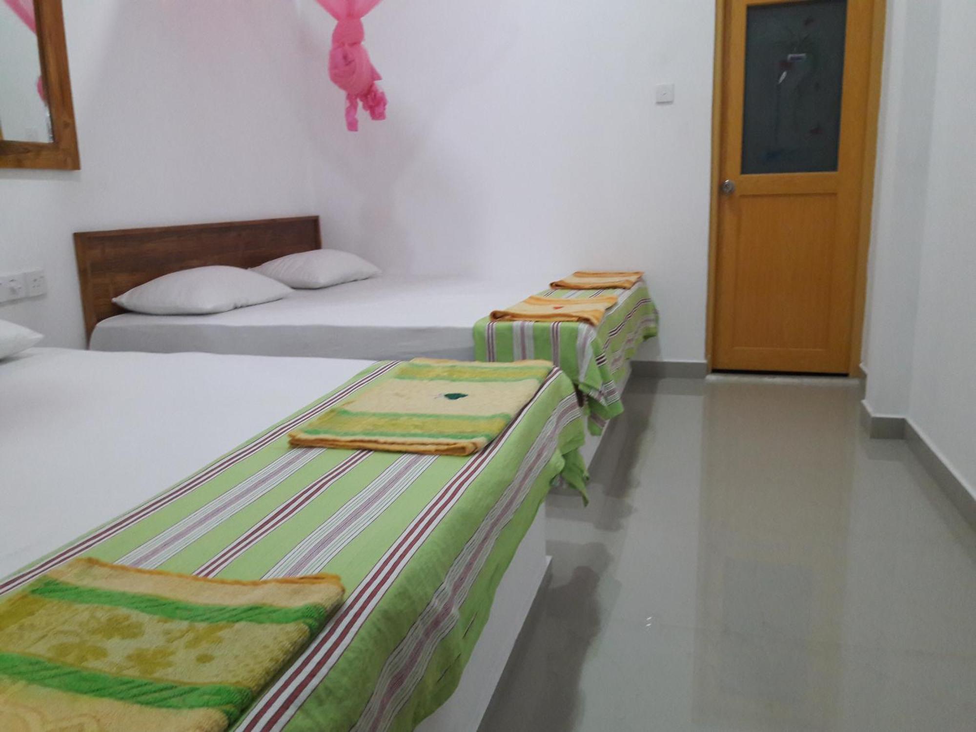 Share Safari House Udawalawe Bed & Breakfast Luaran gambar