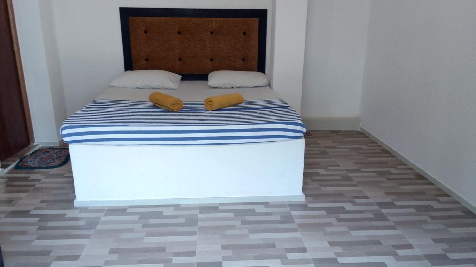 Share Safari House Udawalawe Bed & Breakfast Luaran gambar